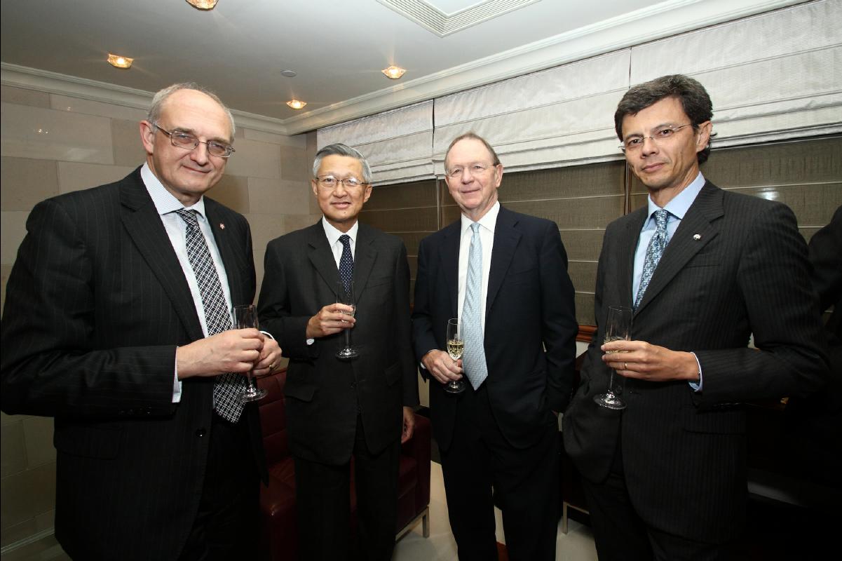 20101101 Vice Chancellor's visit (past and current)16